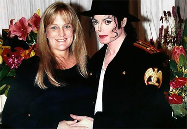 Ex-mulher de Michael Jackson pode estar com câncer, diz site - Reprodução