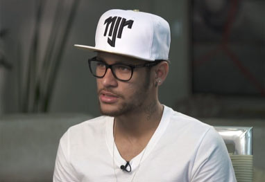 Neymar sobre casamento com Bruna Marquezine: “Somos novos ainda”