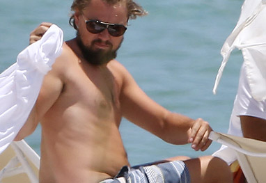 Gorduchinho, Leonardo DiCaprio é flagrado numa praia em Miami