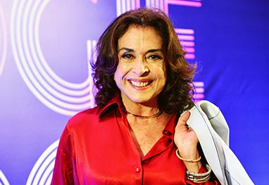 Betty Faria conta que se afastou da TV devido a plástica mal feita - TV Globo / Estevam Avellar