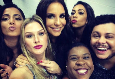 Ivete Sangalo, Anitta e outros famosos prestigiam peça de teatro no Rio - Reprodução/Instagram