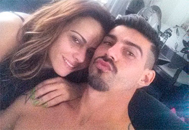 Radamés Martins volta para casa e mata saudades de Viviane Araújo - Reprodução/Instagram