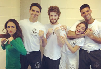 Bruna Marquezine e Tatá Werneck fazem aula de defesa pessoal - Reprodução/Instagram