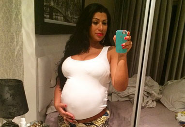 Ellen Cardoso exibe o barrigão de oito meses - Reprodução/Instagram