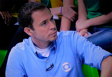 Tiago Leifert anuncia o The Voice Kids na Globo - Reprodução/Facebook