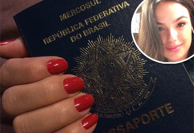Isis Valverde mostra passaporte e namorado mexicano diz: ‘Esperando por você’ - Reprodução/Instagram