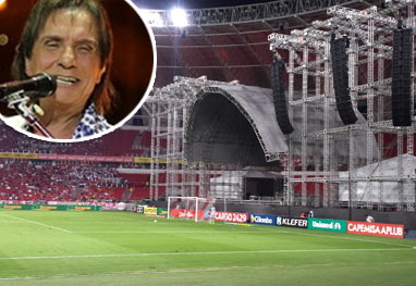 Palco para show de Roberto Carlos em Porto Alegre está em fase final de montagem - Lê Taccilo/Andressa Riquelme