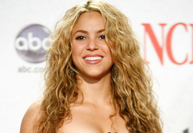 Revista assegura que Shakira passou por uma lipo - Getty Images