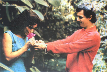 Morre Lady Laura, mãe de Roberto Carlos