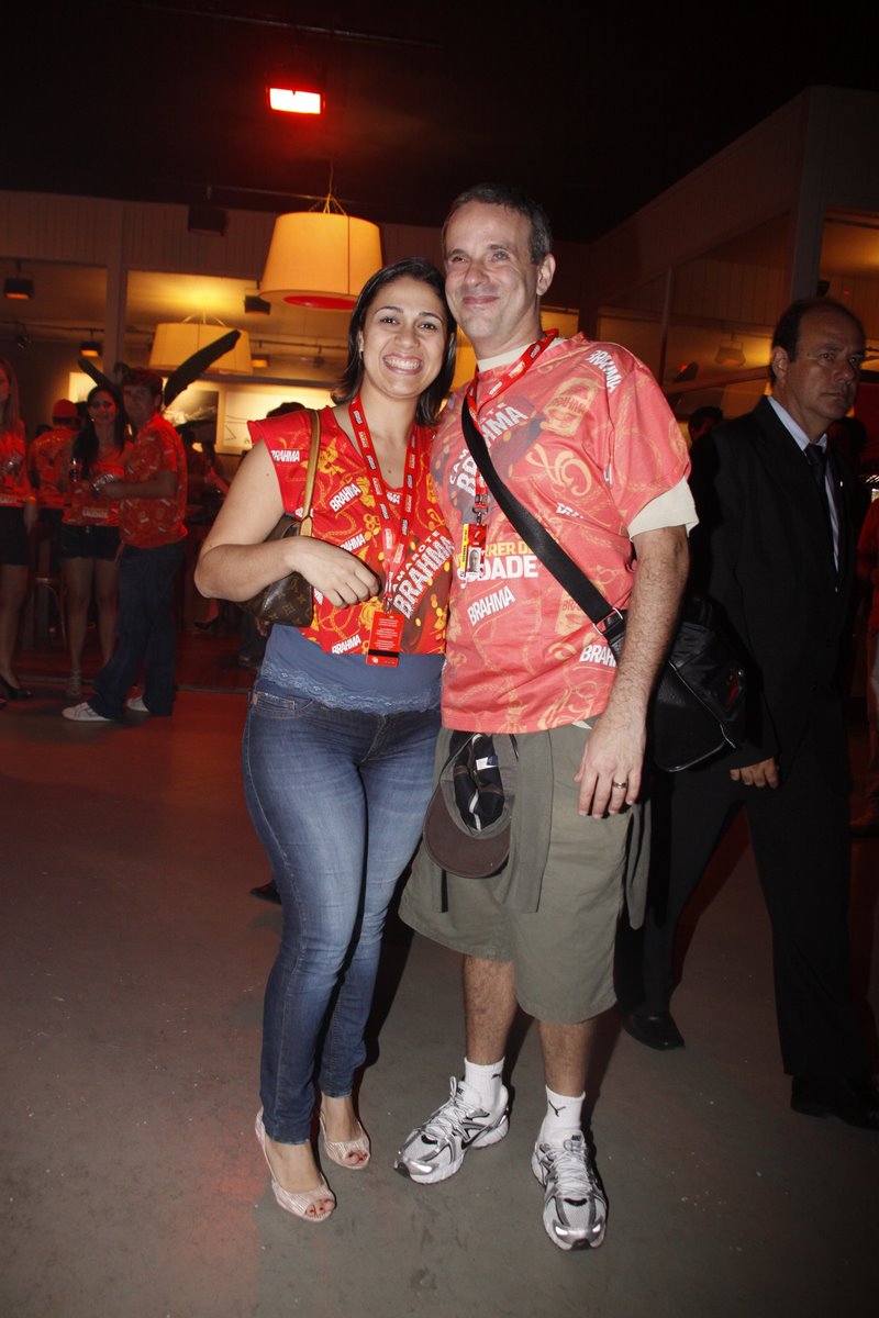 Dudu Braga e sua mulher