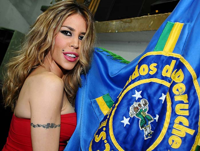 As últimas palavras de Cibele Dorsa no Twitter OFuxico