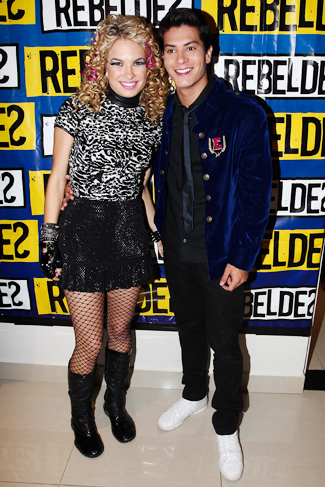 Show Rebelde: Lua Blanco e Arthur Aguiar