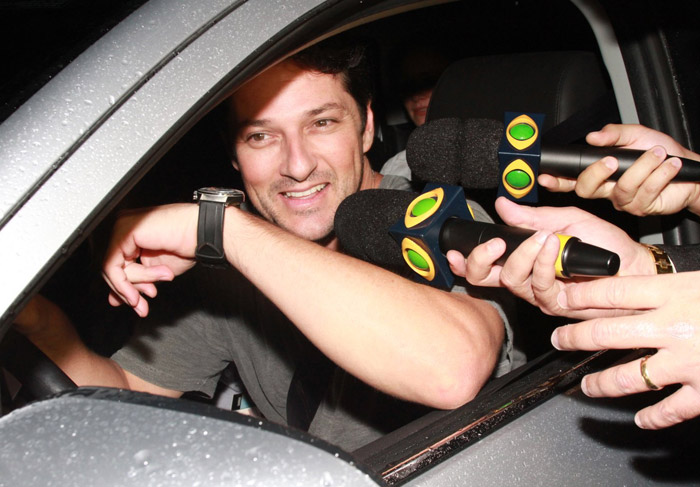 Marcelo Serrado foi um dos mais assediados pelos repórteres