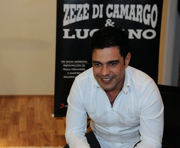 Zezé Di Camargo conversa com a imprensa sobre novo CD e DVD 
