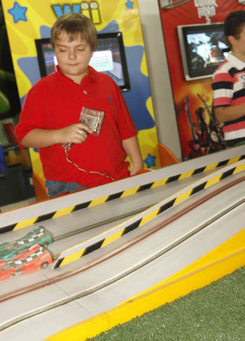 Konstantino Atanassopolus na festa de Stefany Vaz