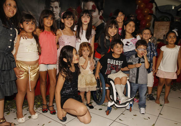 Convidados na festa de Stefany Vaz