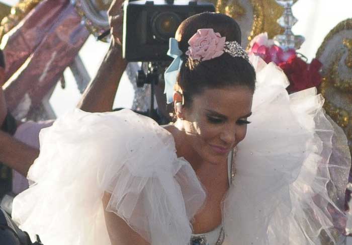 Ivete Sangalo tira onda de Maria Antonieta no agito do Barra/Ondina Ag.News