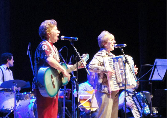 Com 66 anos de carreira, Irmãs Galvão ganham Memorial no interior de SP