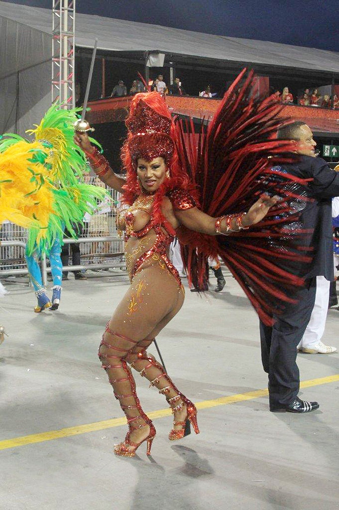 Acadêmicos do Tatuapé convoca São Jorge para seu desfile