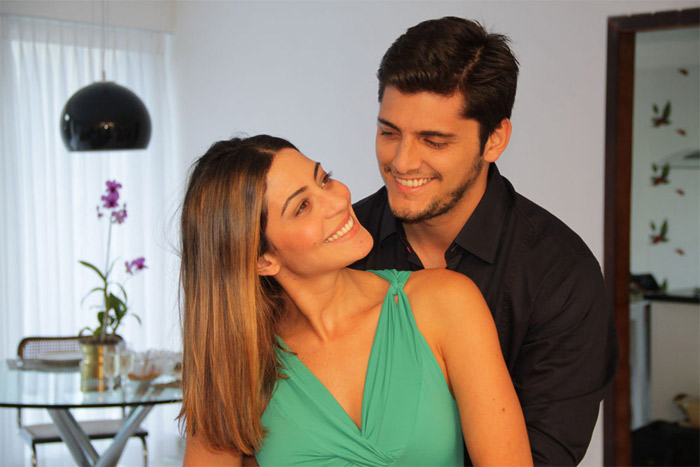 Bruno Gissoni investe no cinema e estrela curta com Carol Castro e Luciano Szafir