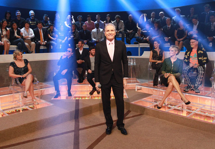 Roberto Justus apresenta final do Aprendiz Celebridades