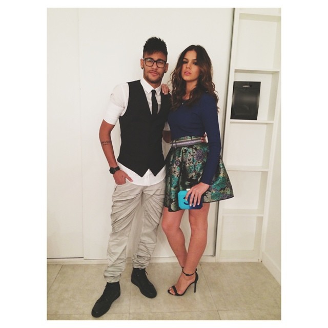 Bruna Marquezine comenta festa de Em Família com Neymar: ‘Eu e meu garoto’