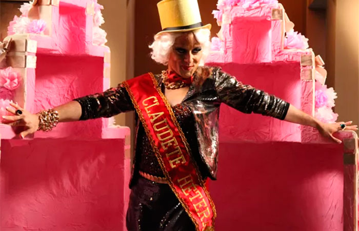 Império bate recorde de audiência com surto de homofobia