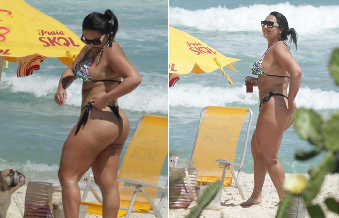 Andressa Soares Beach