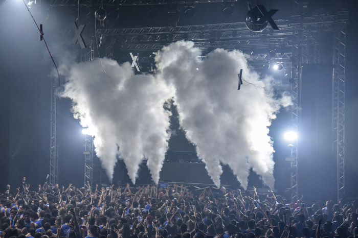 DJ Tiësto invade o carnaval baiano com sua música eletrônica