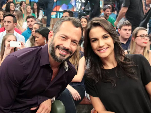 Malvino Salvador conta como conquistou Kyra Gracie: ‘Demorou um pouquinho’