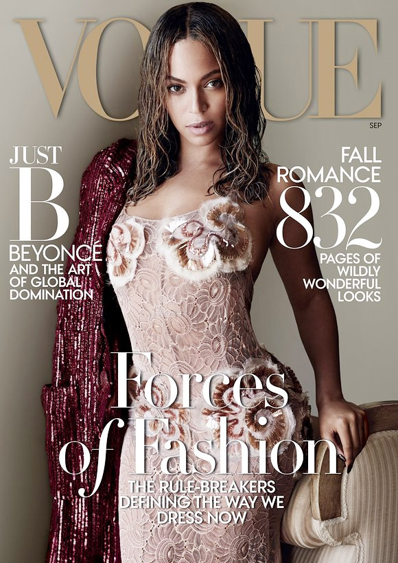 Só existe uma! Beyoncé é pura sensualidade na capa da Vogue