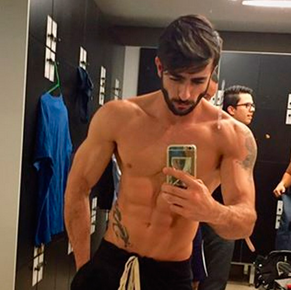 Harry Louis: Ex-namorado do estilista Marc Jacobs, explodiu na mídia como modelo internacional, mas nunca negou seu passado no mundo pornô. Harry chegou a fazer filmes adultos para poder se manter.