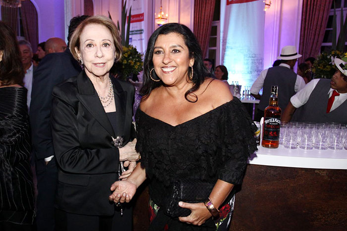 Fernanda Montenegro e Regina Casé