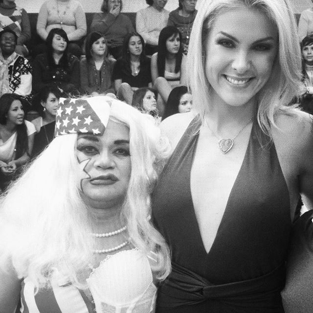 Famosos lamentam morte de Shaolin nas redes sociais