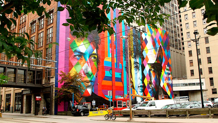 Eduardo Kobra pintou mural sobre Bob Dylan nos EUA