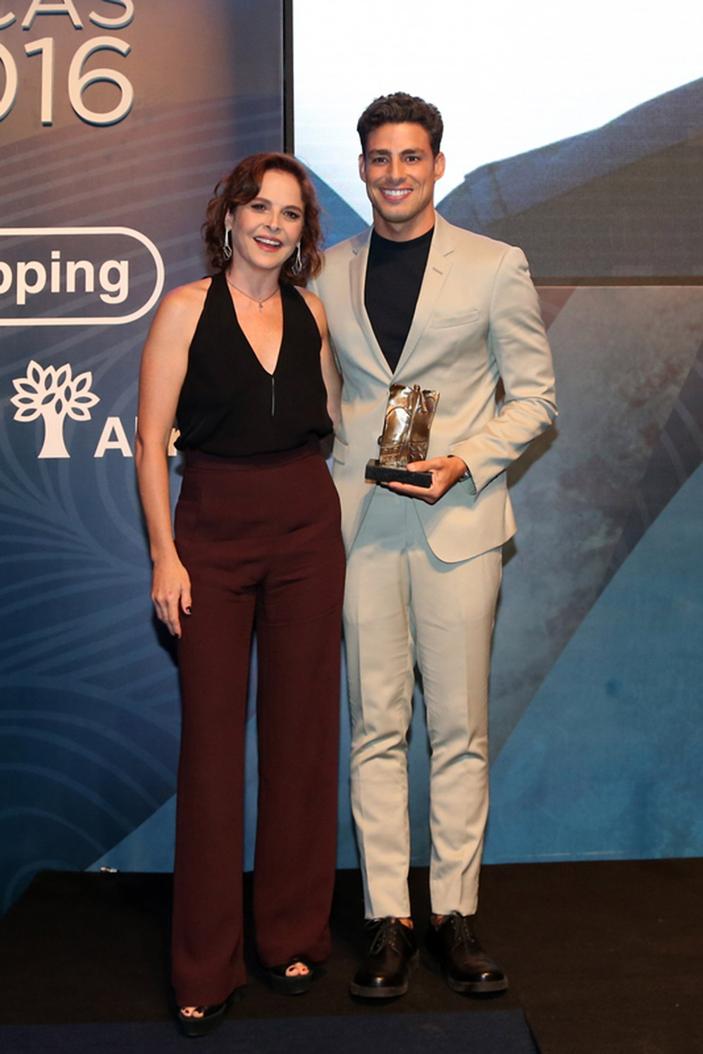 Drica Moraes e Cauã Reymond