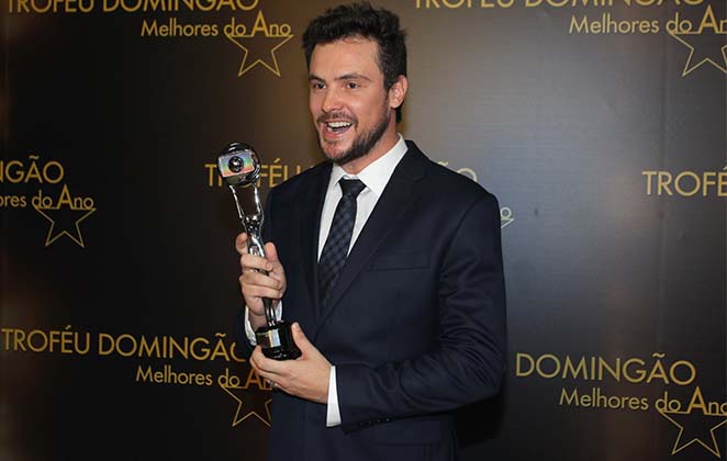 Ator de Novela - Sergio Guizé pelo inesquecível Candinho, também de Êta Mundo Bom!