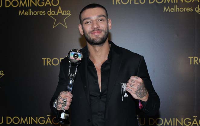 Ator revelação - Lucas Lucco pelo personagem Uodson de Malhação – Seu Lugar no Mundo.