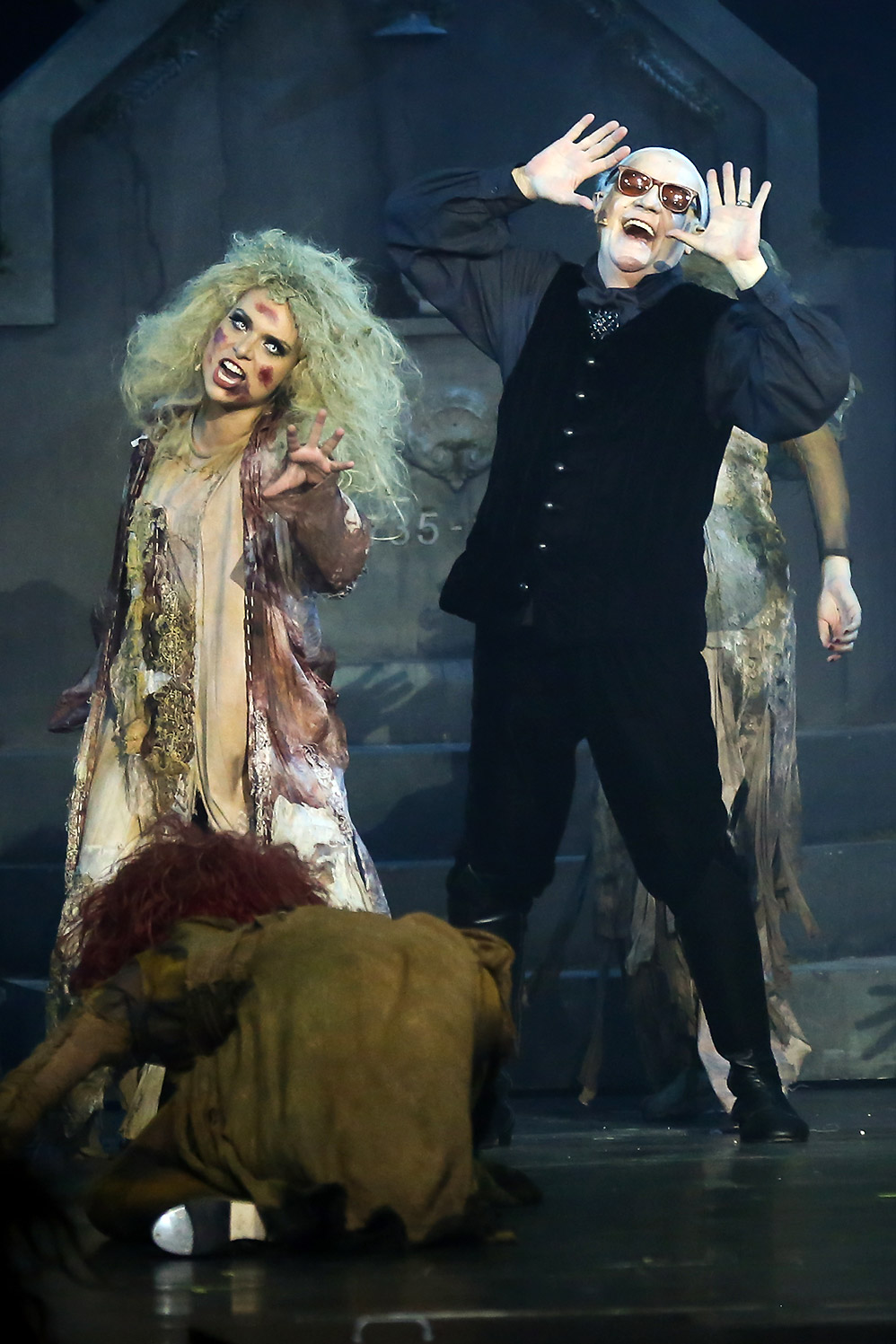 Famosos na sessão para convidados do espetáculo Vamp, no Rio