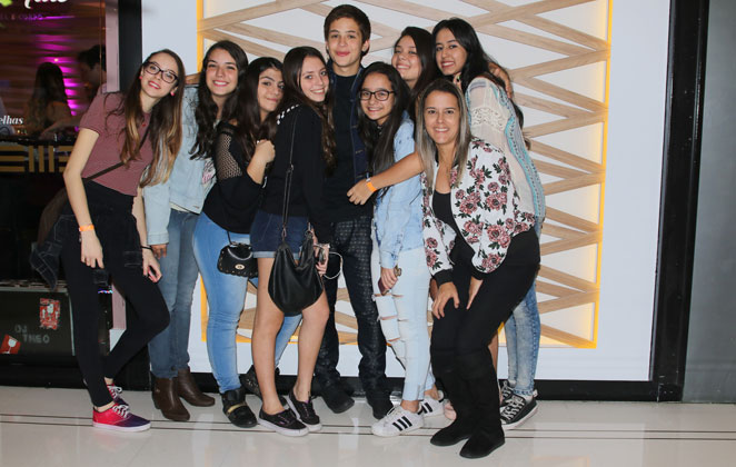 Naira Ávila, mãe de João Guilherme, inaugura espaço estético