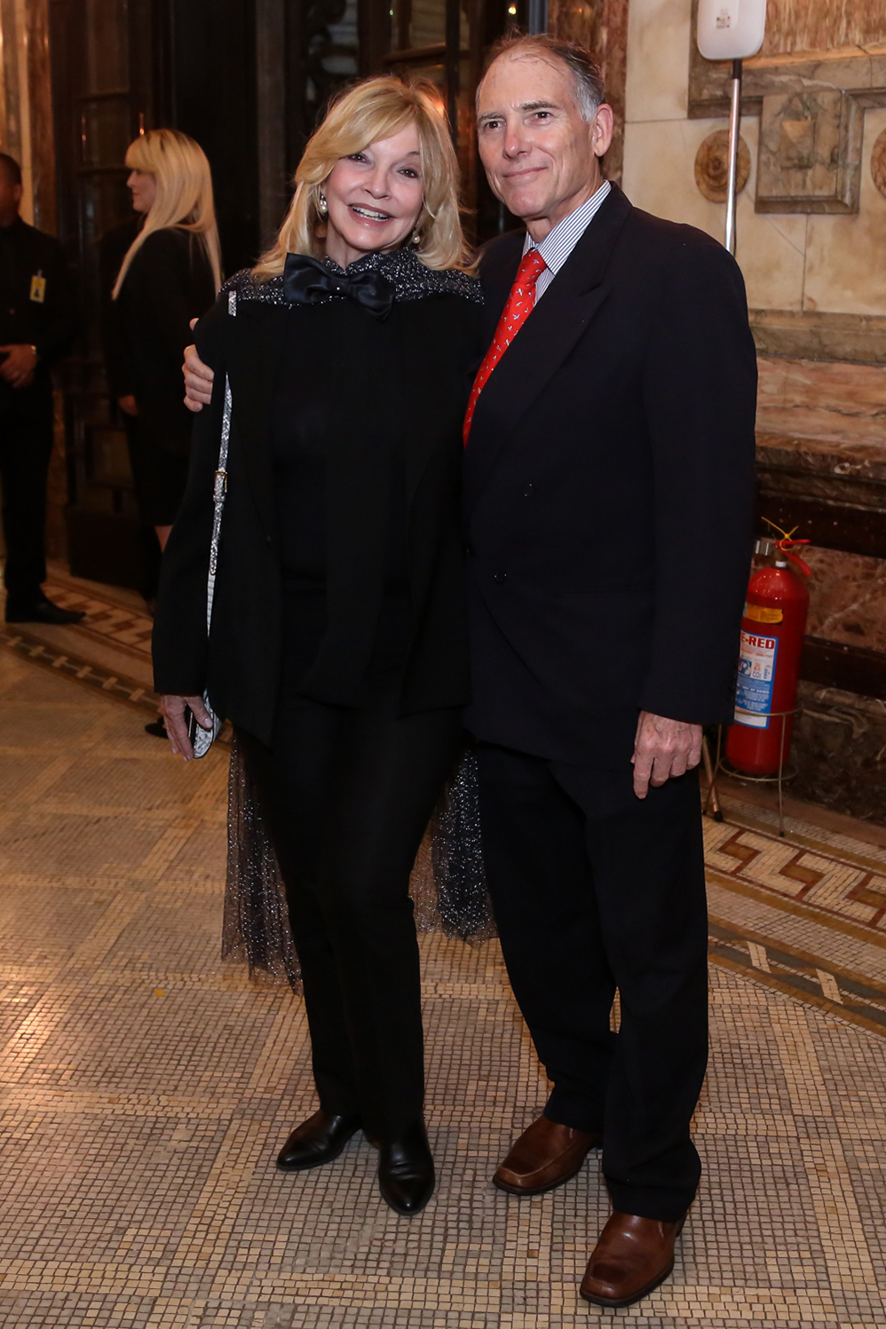 Famosos prestigiam grande premiação no Rio de Janeiro