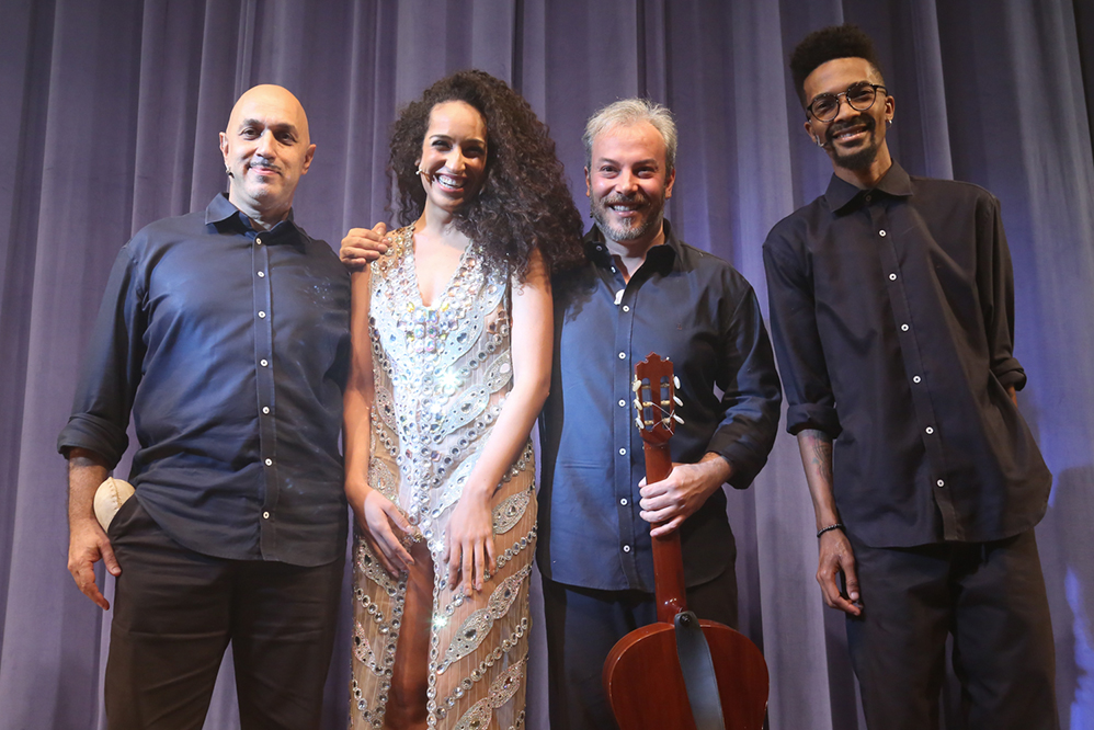 Musical reúne celebridades no Rio. Confira as fotos!