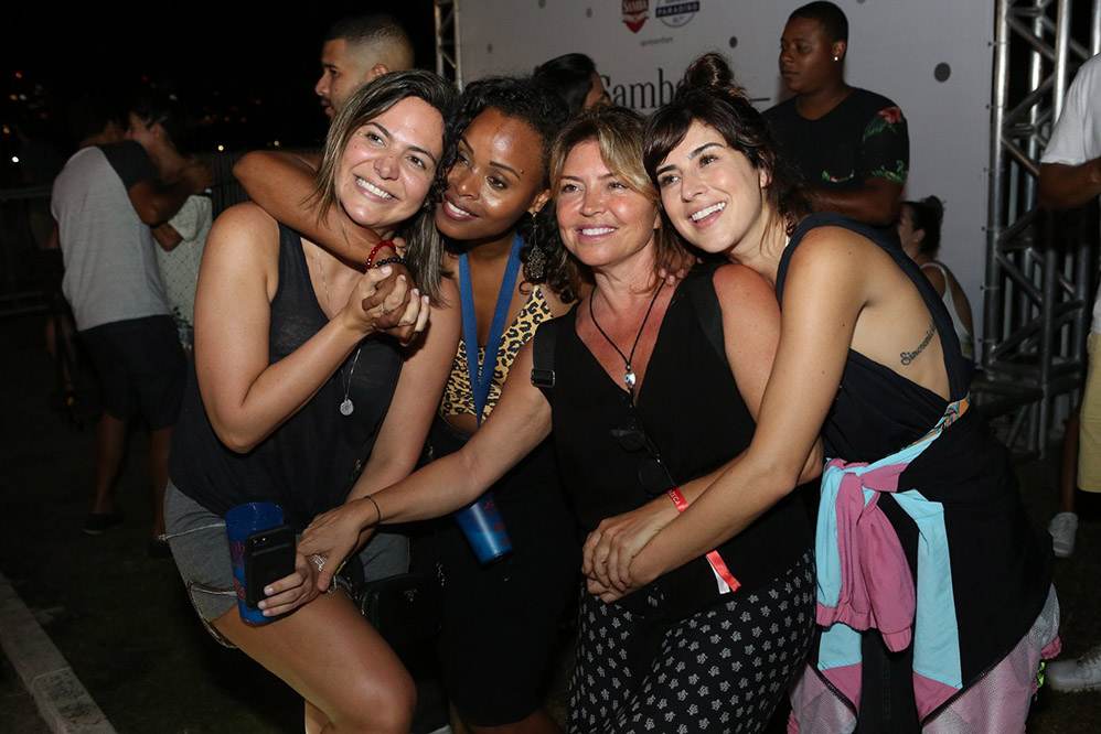 Zeca Pagodinho reúne amigos famososem Roda de Samba