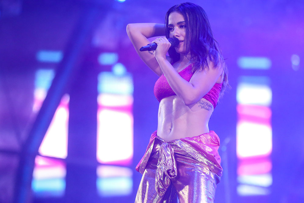 Cantora ainda arrasou no look, para a ocasião especial