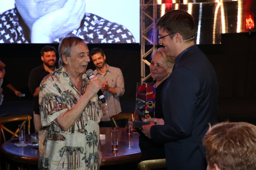 Veja últimas fotos de Agildo Ribeiro em evento de humor