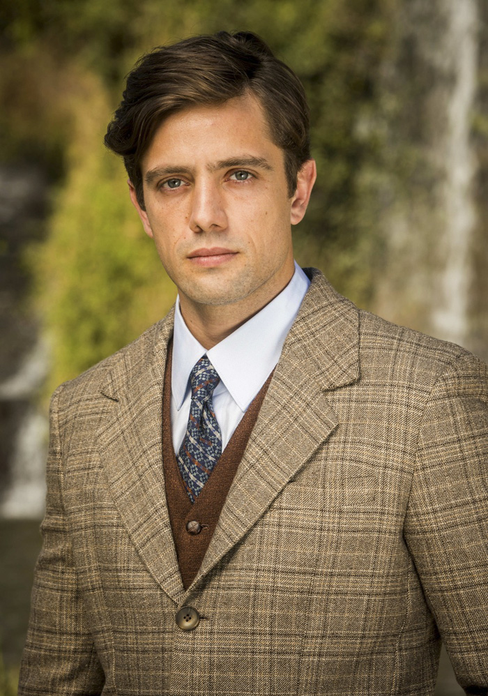 Danilo (Rafael Cardoso)