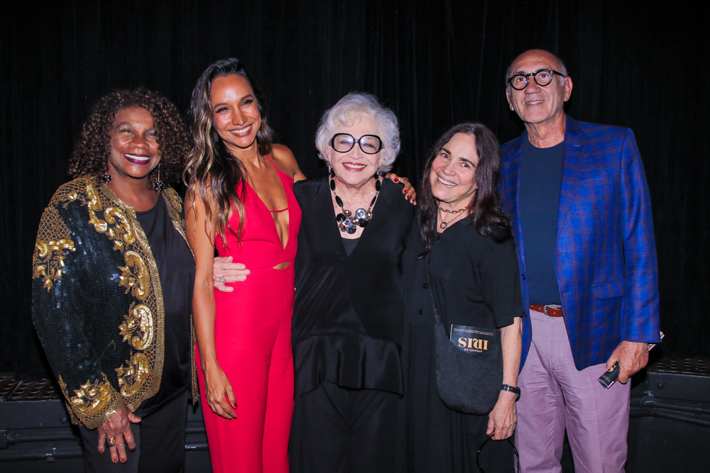 Nathalia Timberg estreia seu monólogo Através da Iris