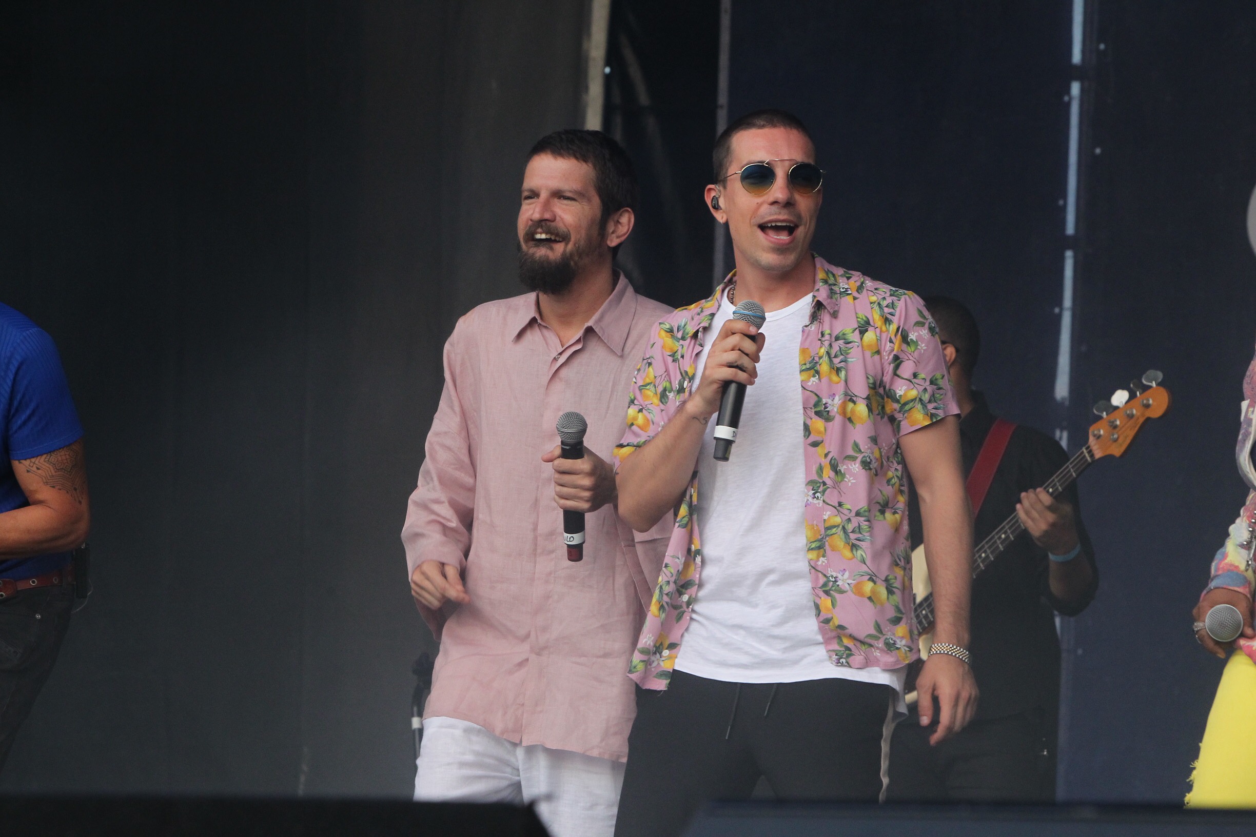 Xuxa e mais famosos participam do Senna Day