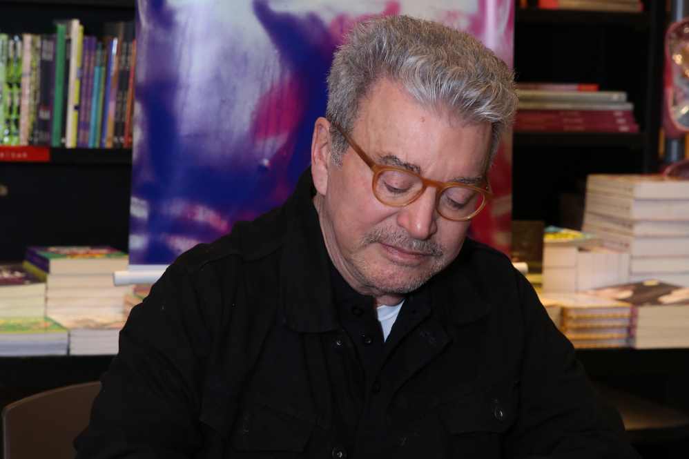 Edney Silvestre lança livro O Último Dia da Inocência