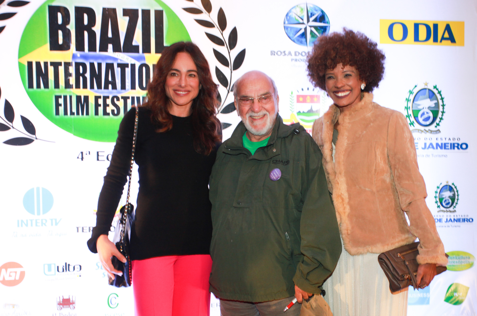 Cassia Linhares, Lima Duarte e Isabel Filardis